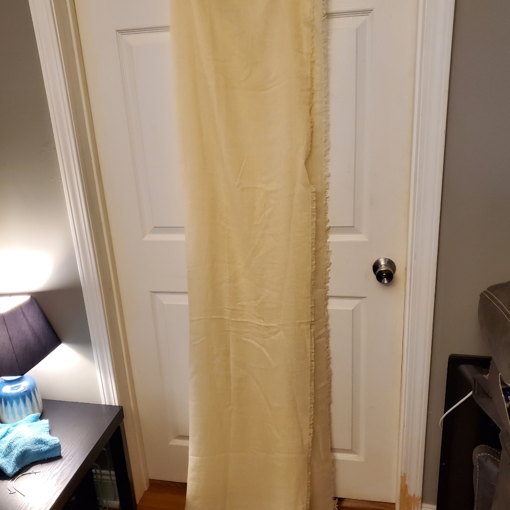 Shaw/scarf cream colored..brand new. CHIC.